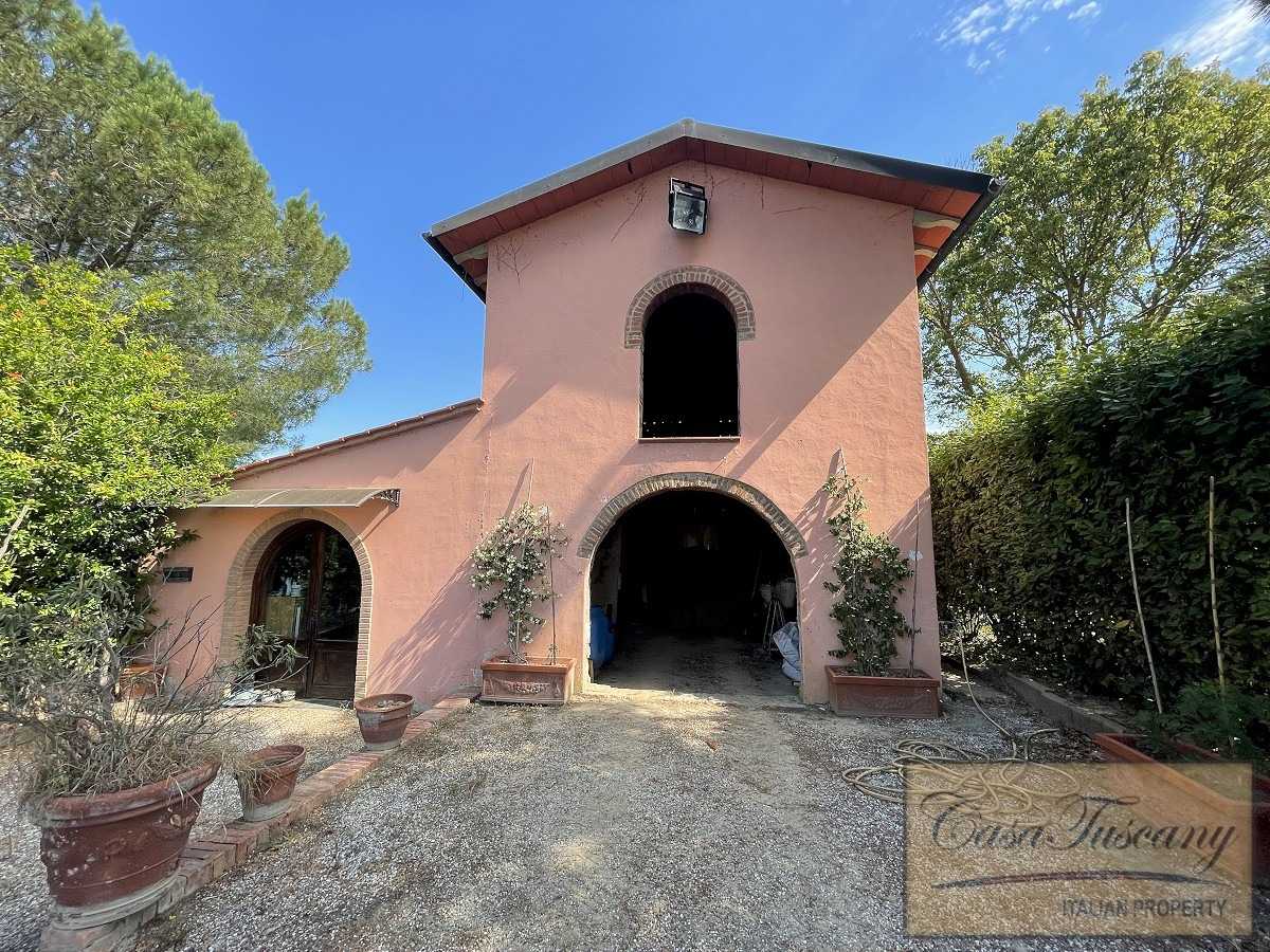 بيت في Palaia, Tuscany 11124196