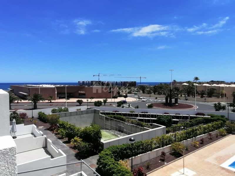 Condominium in El Medano, Canary Islands 11124491