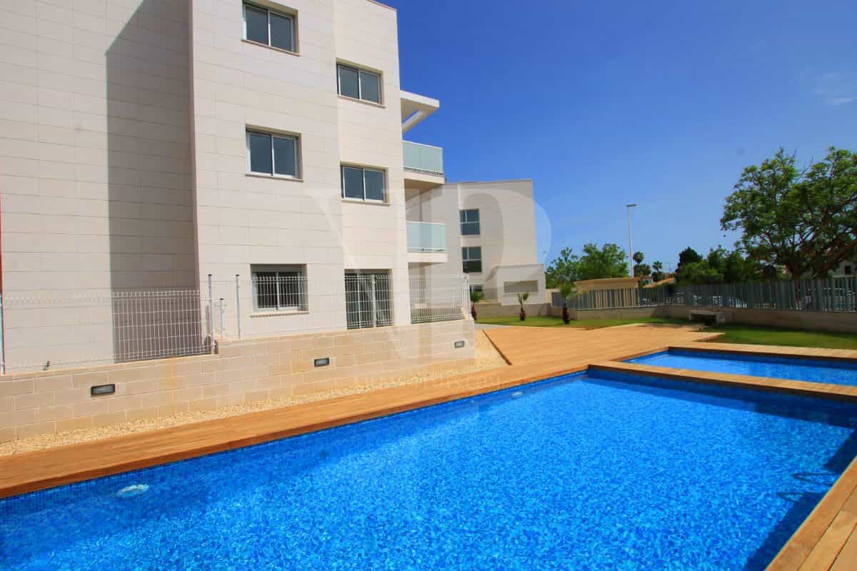 Condominium in Aduanas, Valencia 11124566