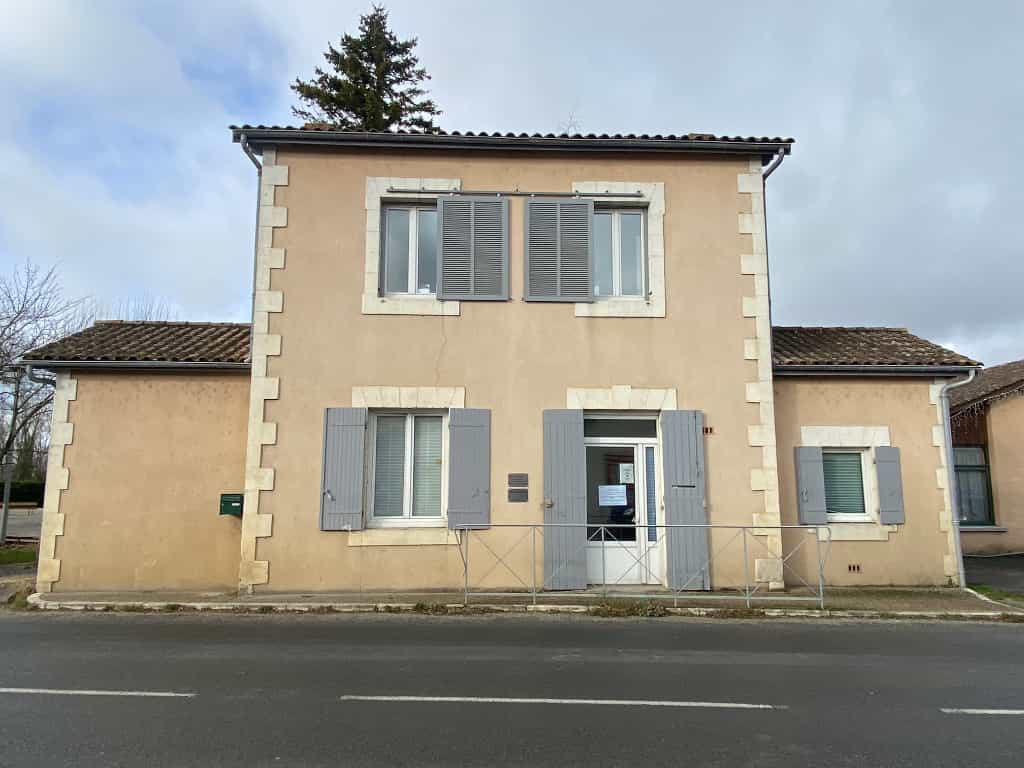 Rumah di Villeréal, Nouvelle-Aquitaine 11124635