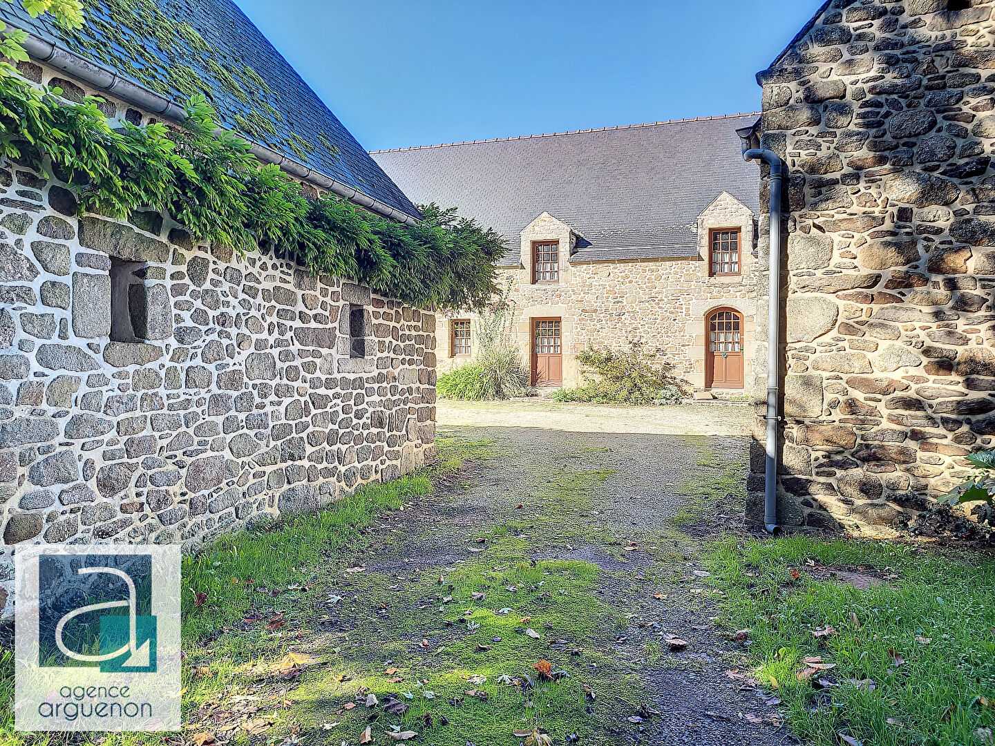 House in Saint-Cast-le-Guildo, Brittany 11124639