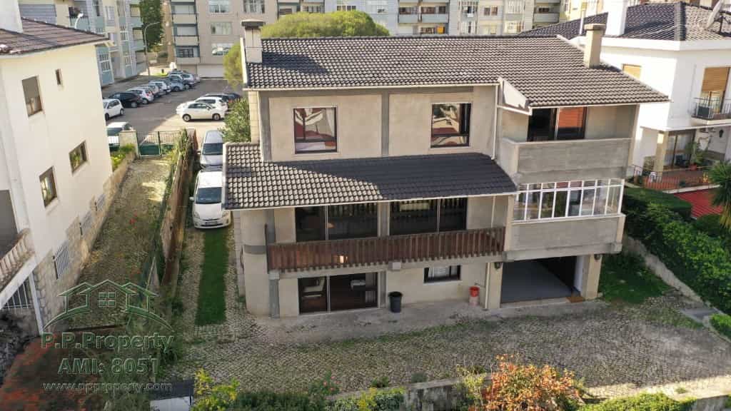 жилой дом в Leiria, Leiria 11124837