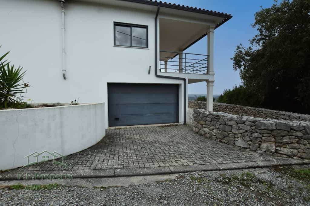 House in Ansiao, Leiria 11124873
