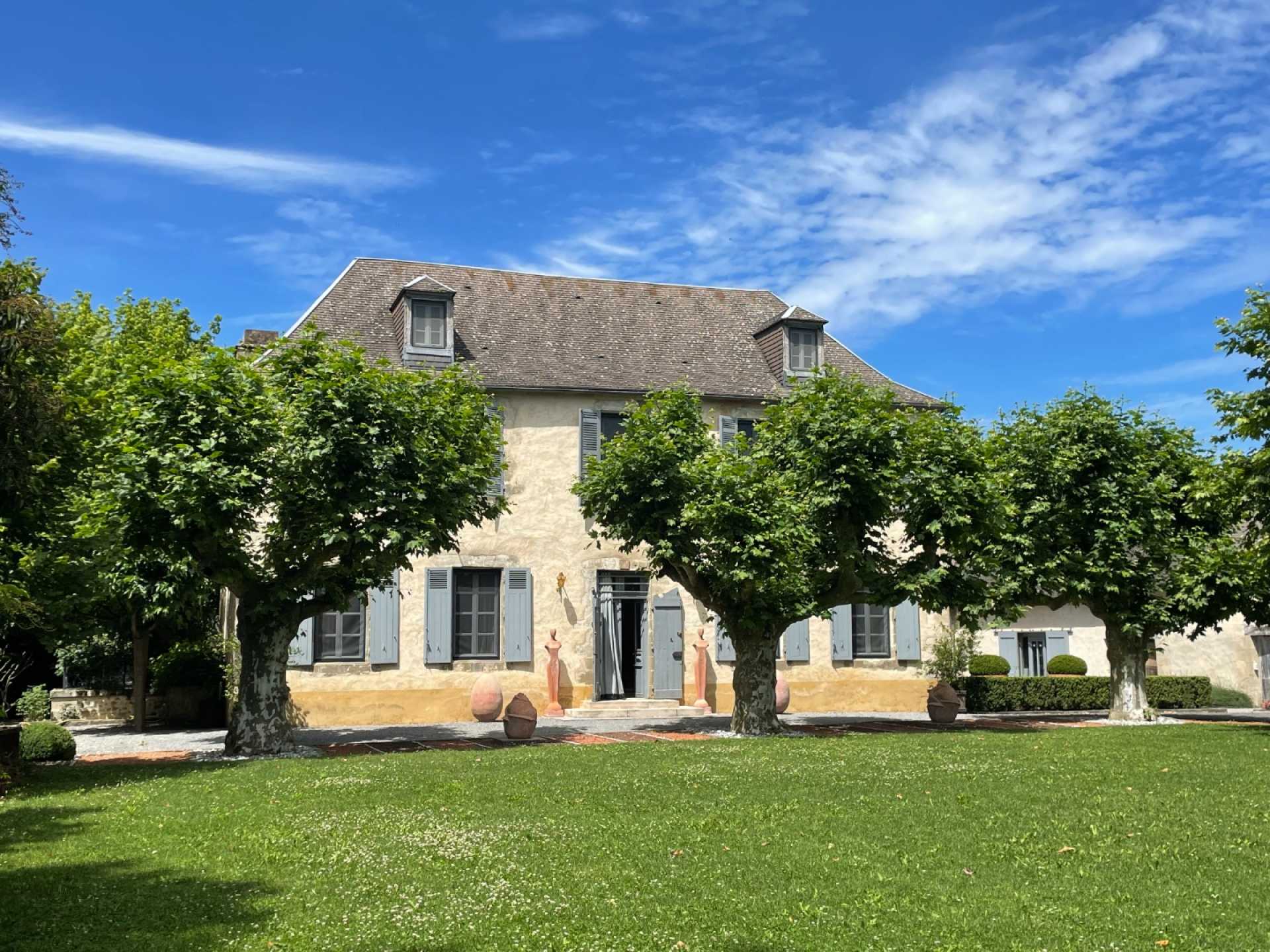 Huis in Terrasson-Lavilledieu, Nouvelle-Aquitaine 11125062