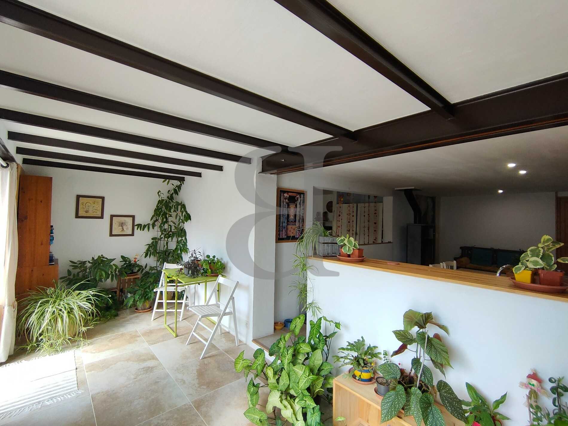 Talo sisään Vaison-la-Romaine, Provence-Alpes-Cote d'Azur 11125207