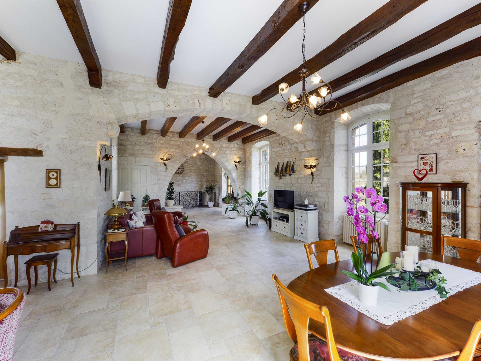 Rumah di Saint-Daunes, Occitanie 11125250