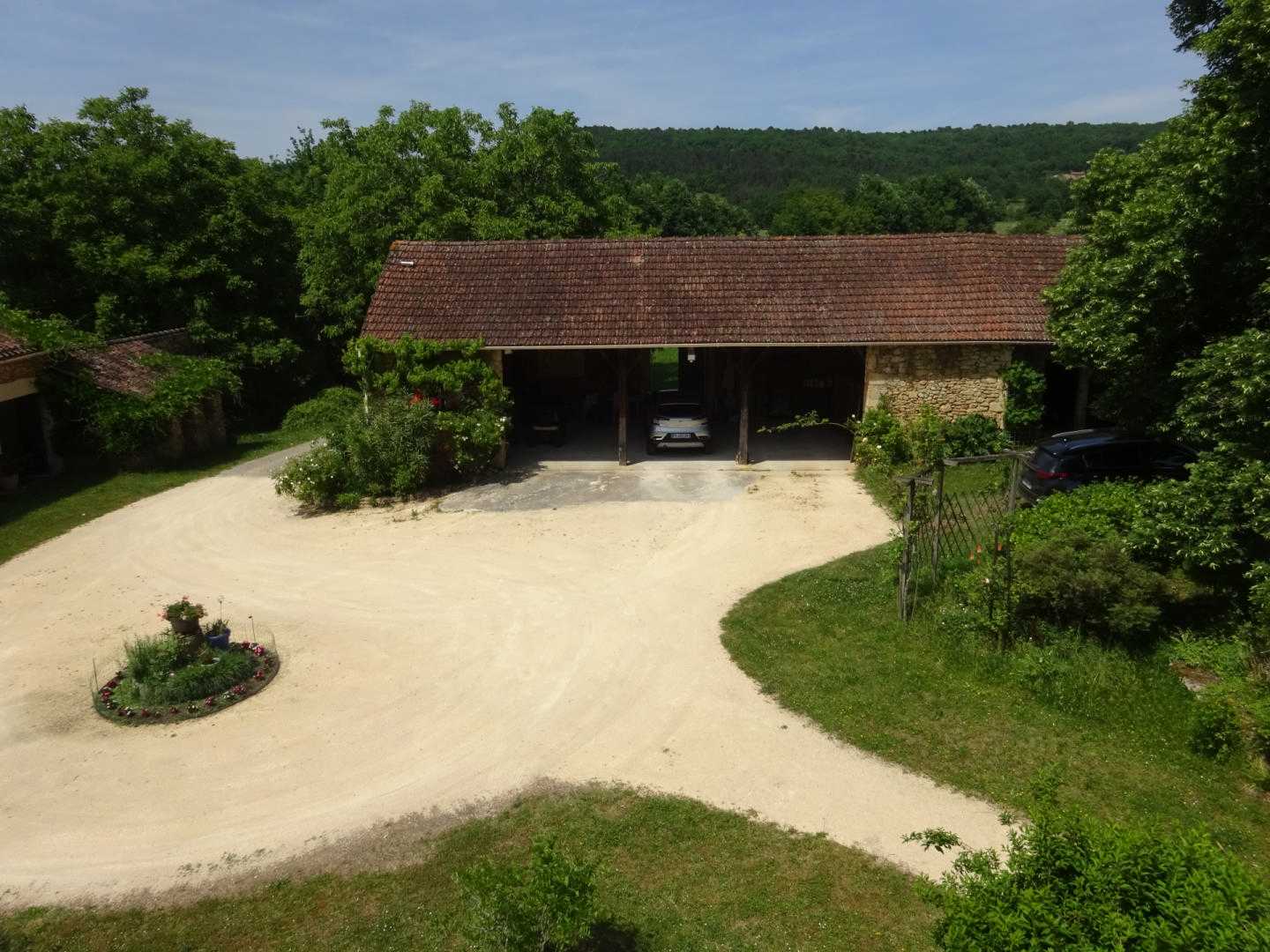 Hus i Puy-l'Évêque, Occitanie 11125494