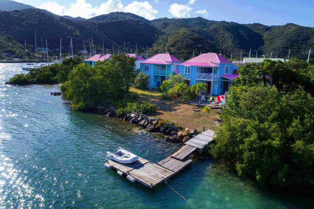 House in Coral Bay, Virgin Islands 11125529
