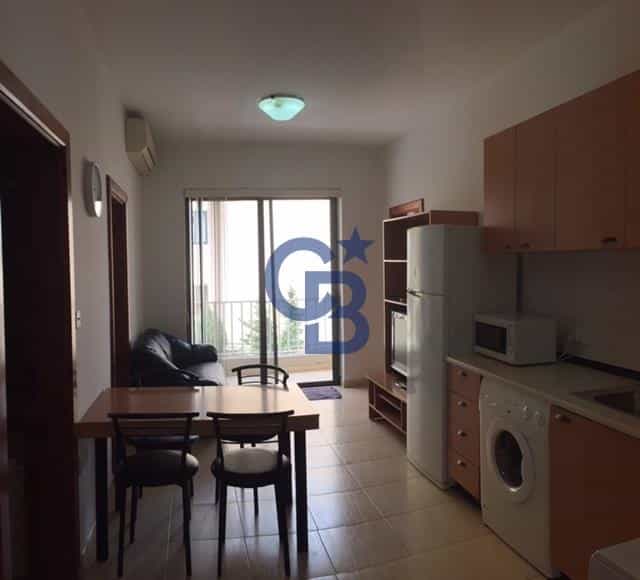 Condominium in Msida,  11126050