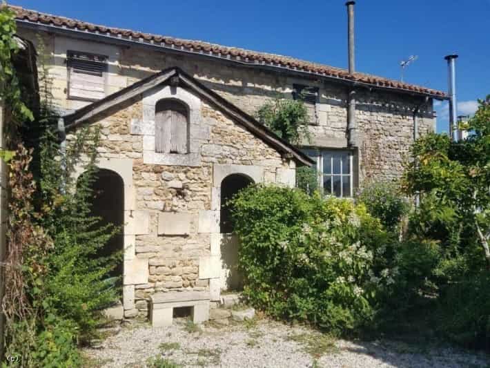 Casa nel Charroux, Nouvelle-Aquitaine 11126153