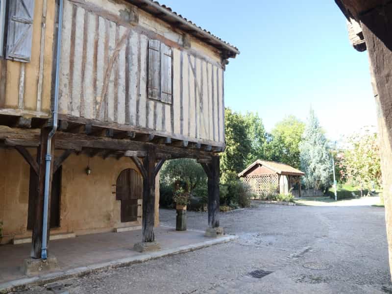 жилой дом в Tillac, Occitanie 11126465