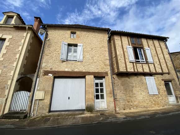 House in Belves, Nouvelle-Aquitaine 11126773