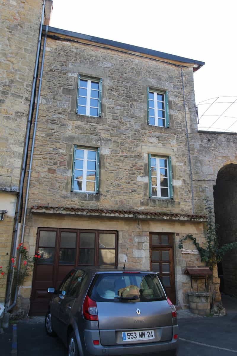 House in Belves, Nouvelle-Aquitaine 11126795