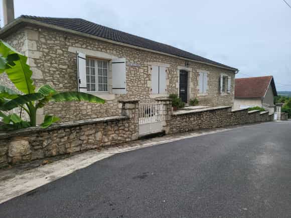 Hus i Monflanquin, Nouvelle-Aquitaine 11126866