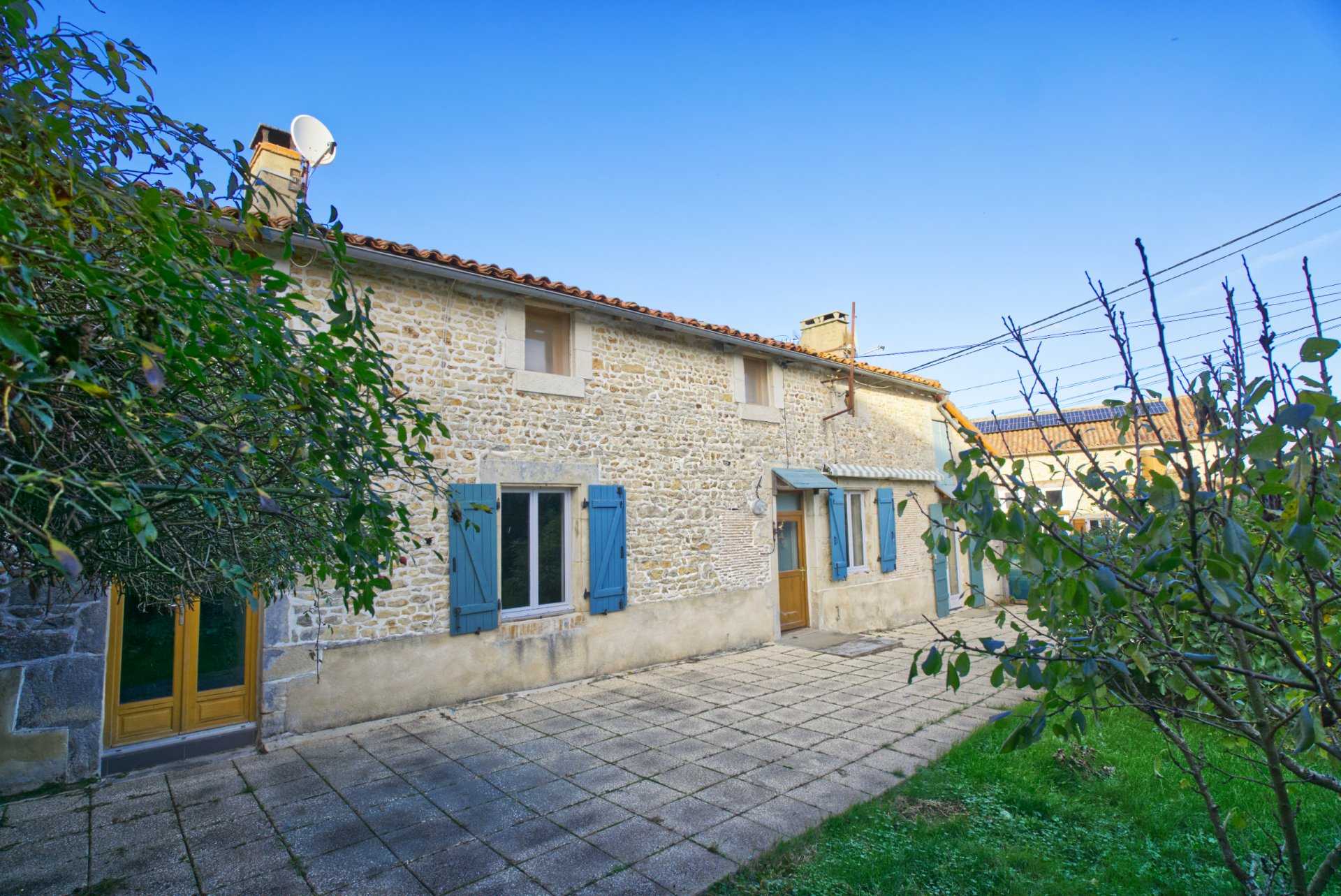 House in Barro, Nouvelle-Aquitaine 11127247