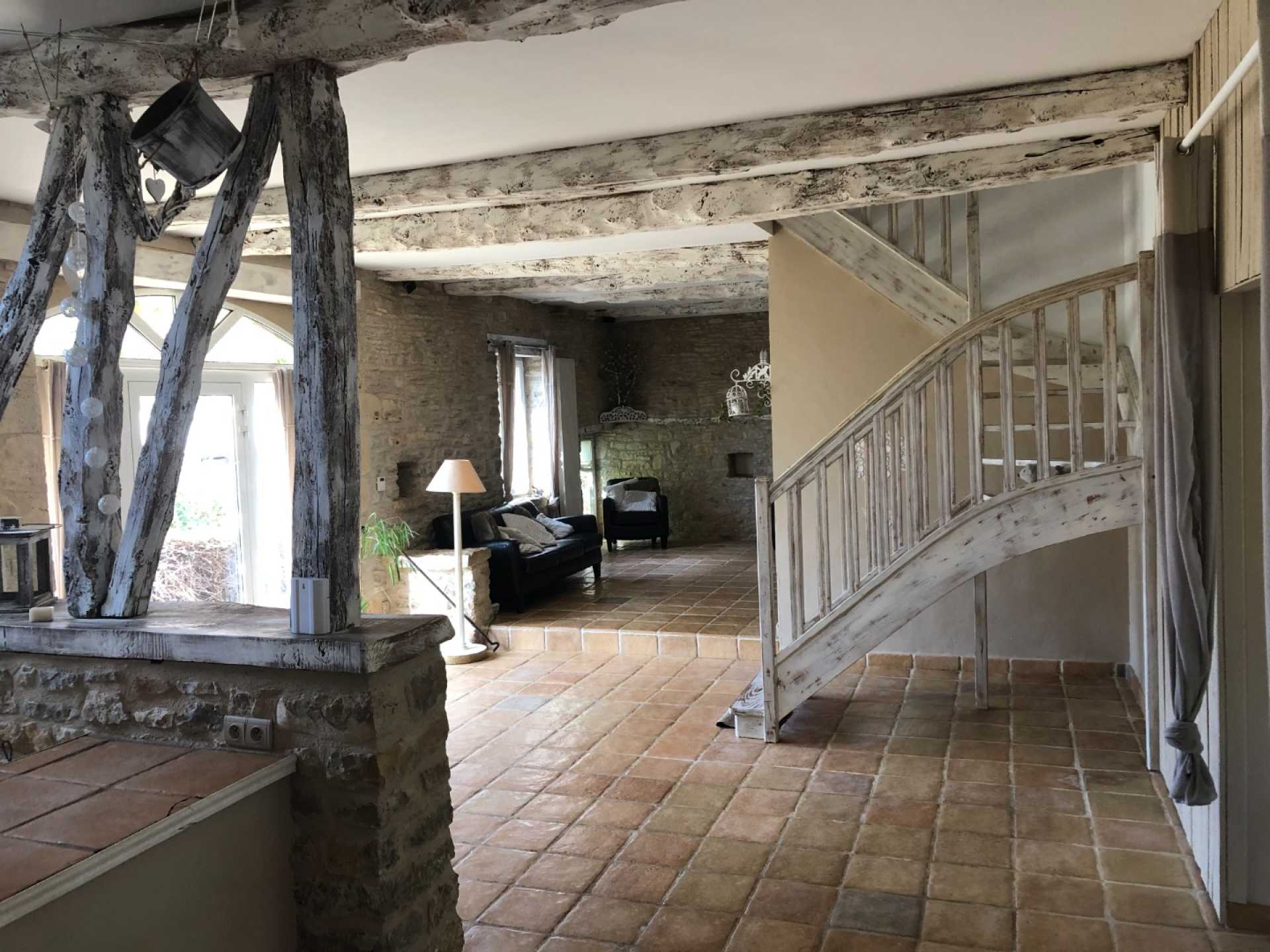 بيت في Thenon, Nouvelle-Aquitaine 11127298