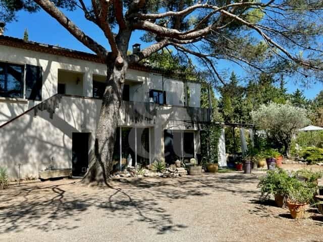 casa no Saint-Rémy-de-Provence, Provença-Alpes-Costa Azul 11127669