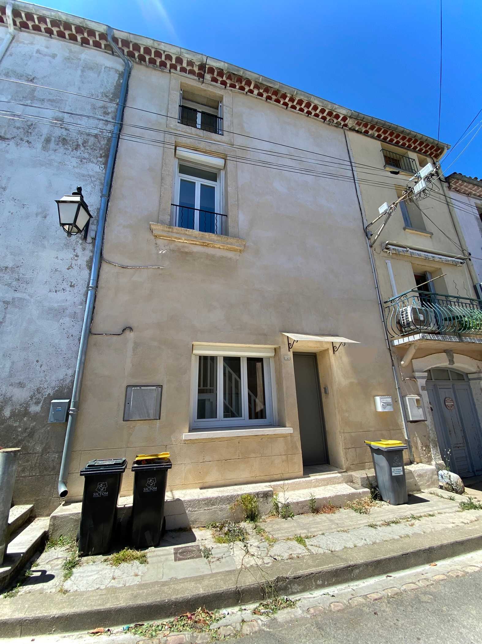 房子 在 Puissalicon, Occitanie 11128690