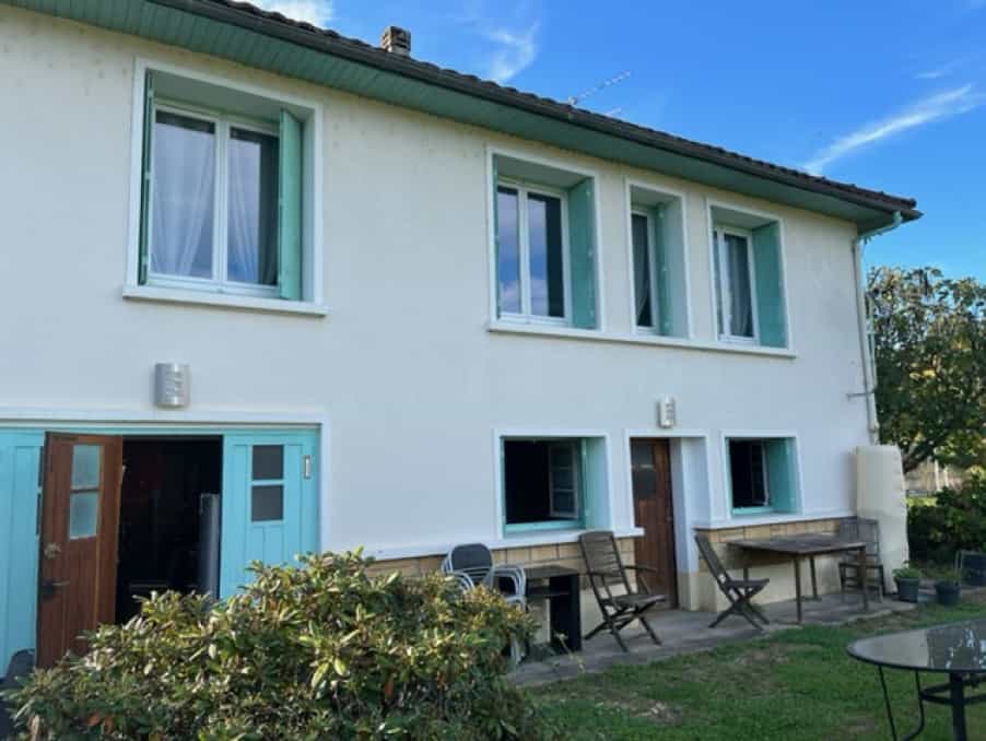 rumah dalam Lalinde, Nouvelle-Aquitaine 11129238