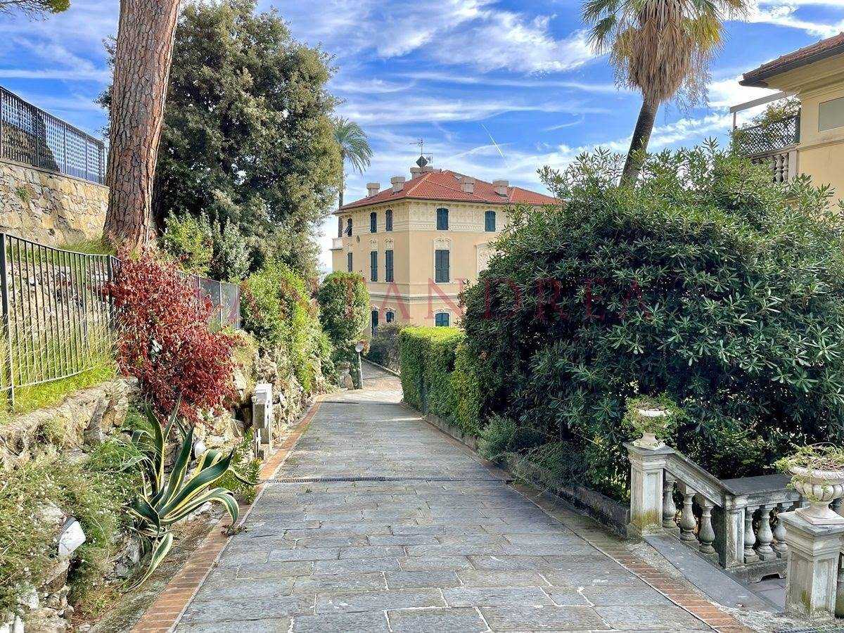 σπίτι σε Zoagli, Liguria 11129417