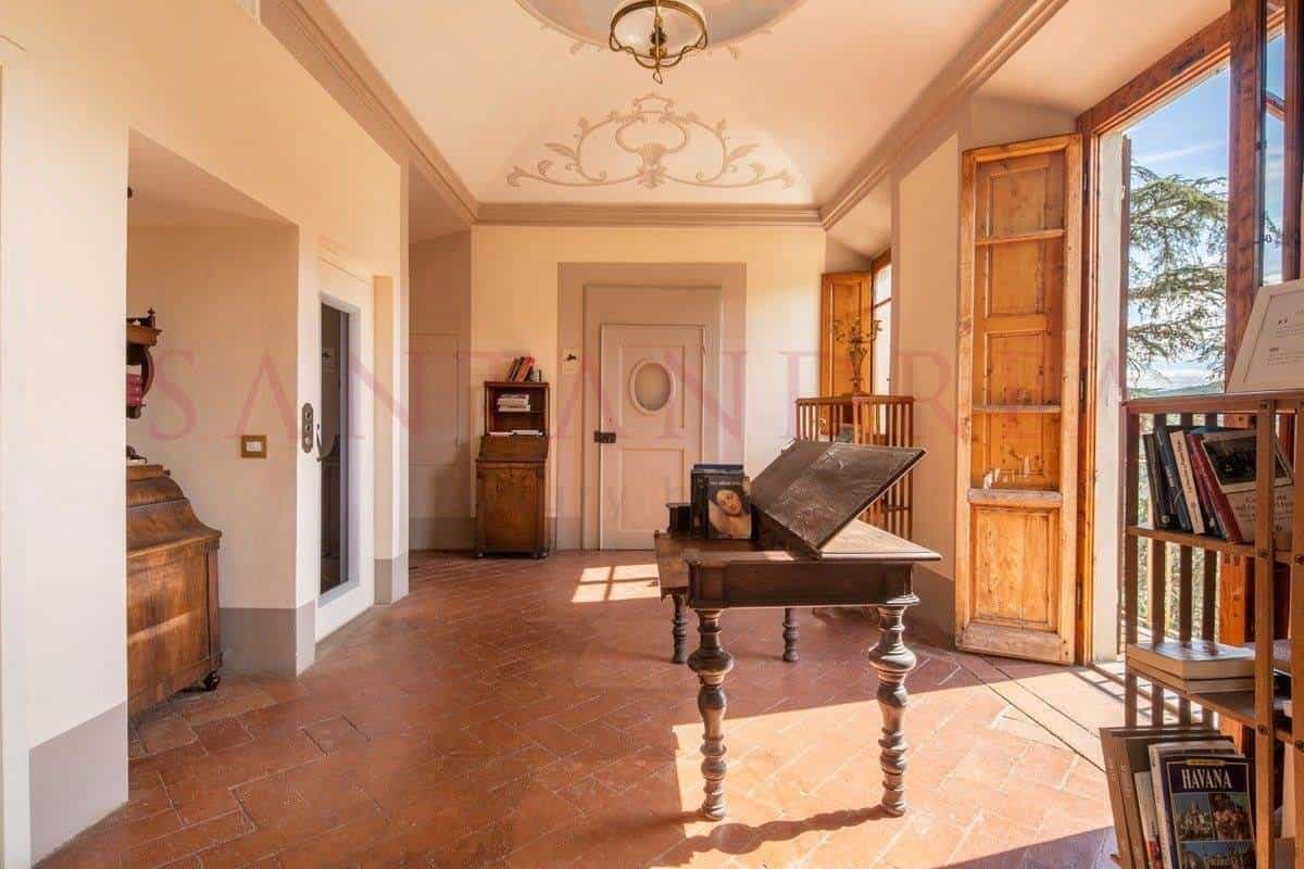 Dom w Pontassieve, Tuscany 11129427
