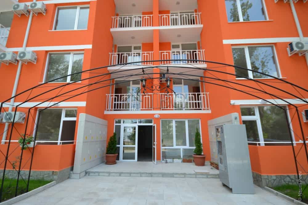 Condominium in Nesebar, Burgas 11129520