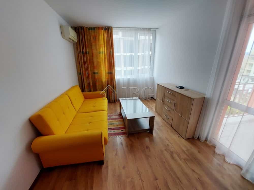 Condominium in , Burgas 11129520