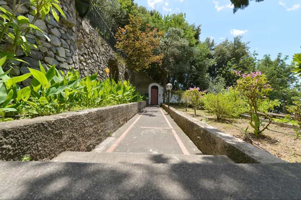 Будинок в Positano, Campania 11129589