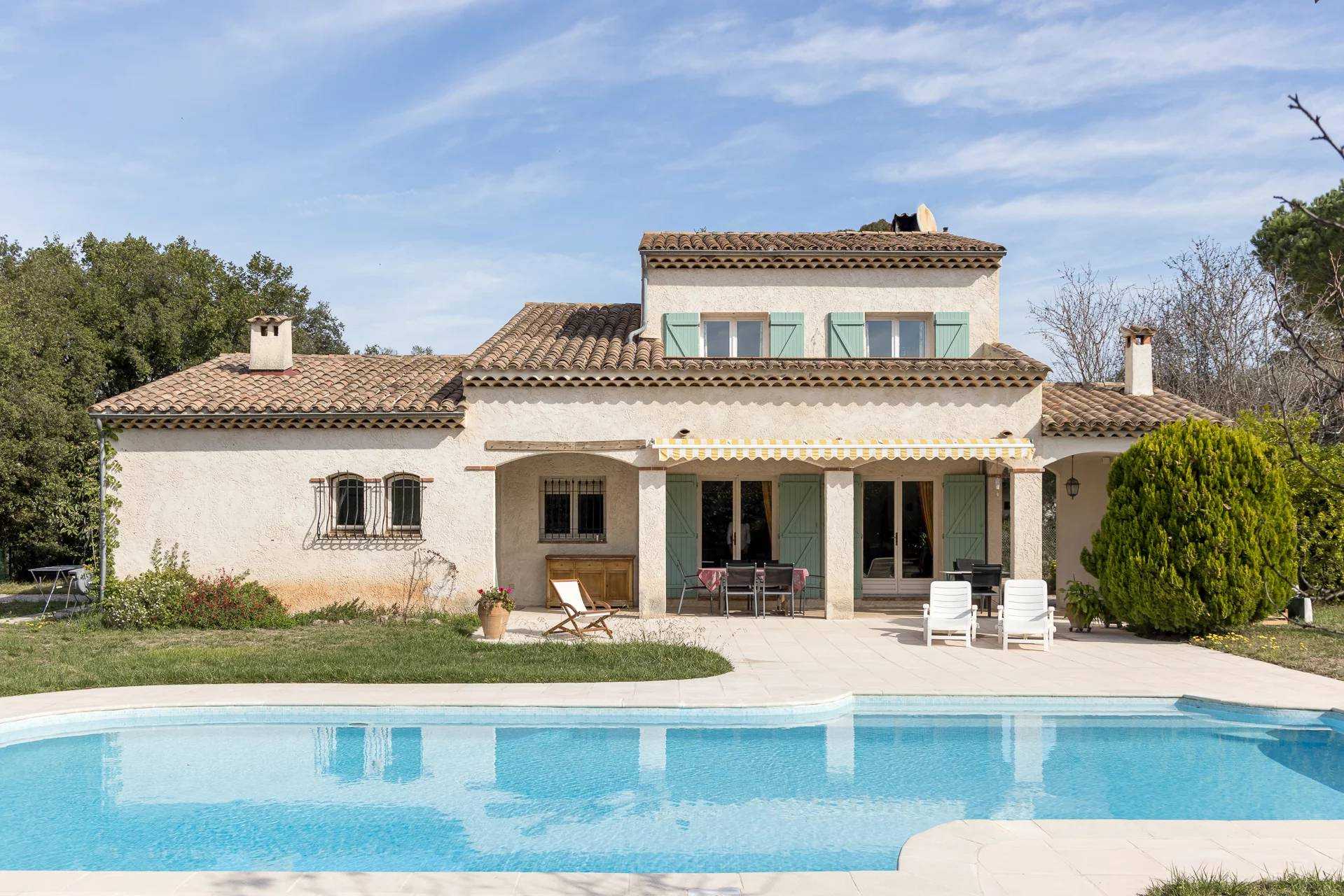 casa en Biot, Provence-Alpes-Côte d'Azur 11129724