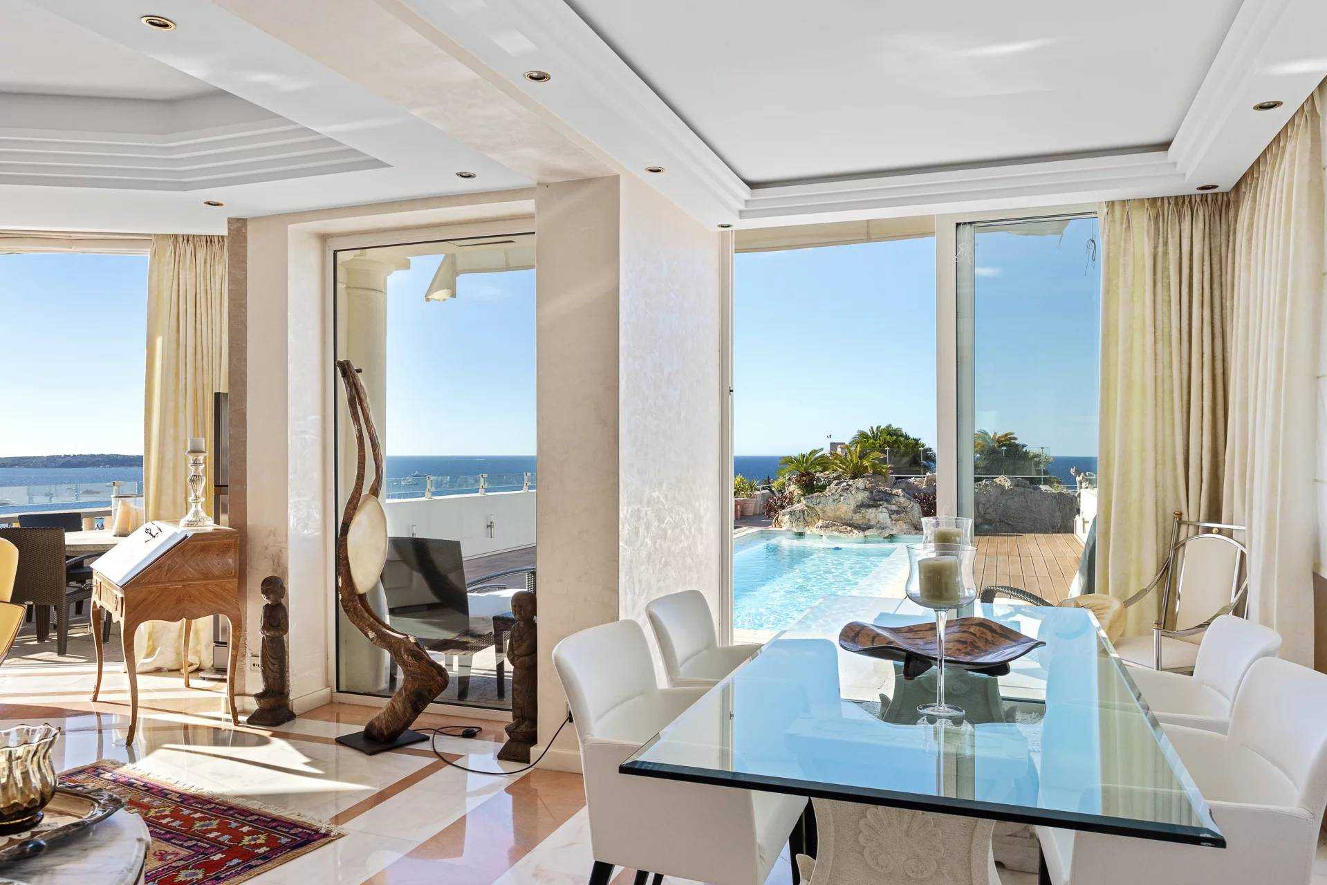 Eigentumswohnung im Cannes, Provence-Alpes-Côte d'Azur 11129734