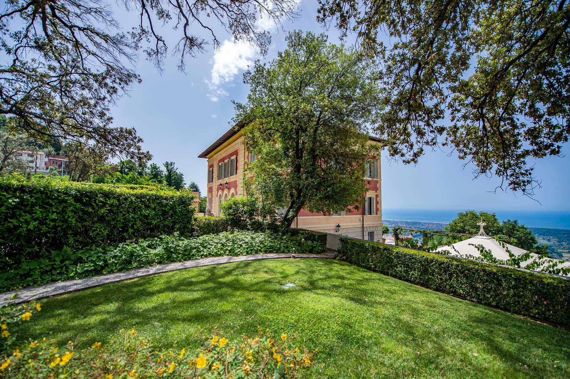 房子 在 Pietrasanta, Tuscany 11129785