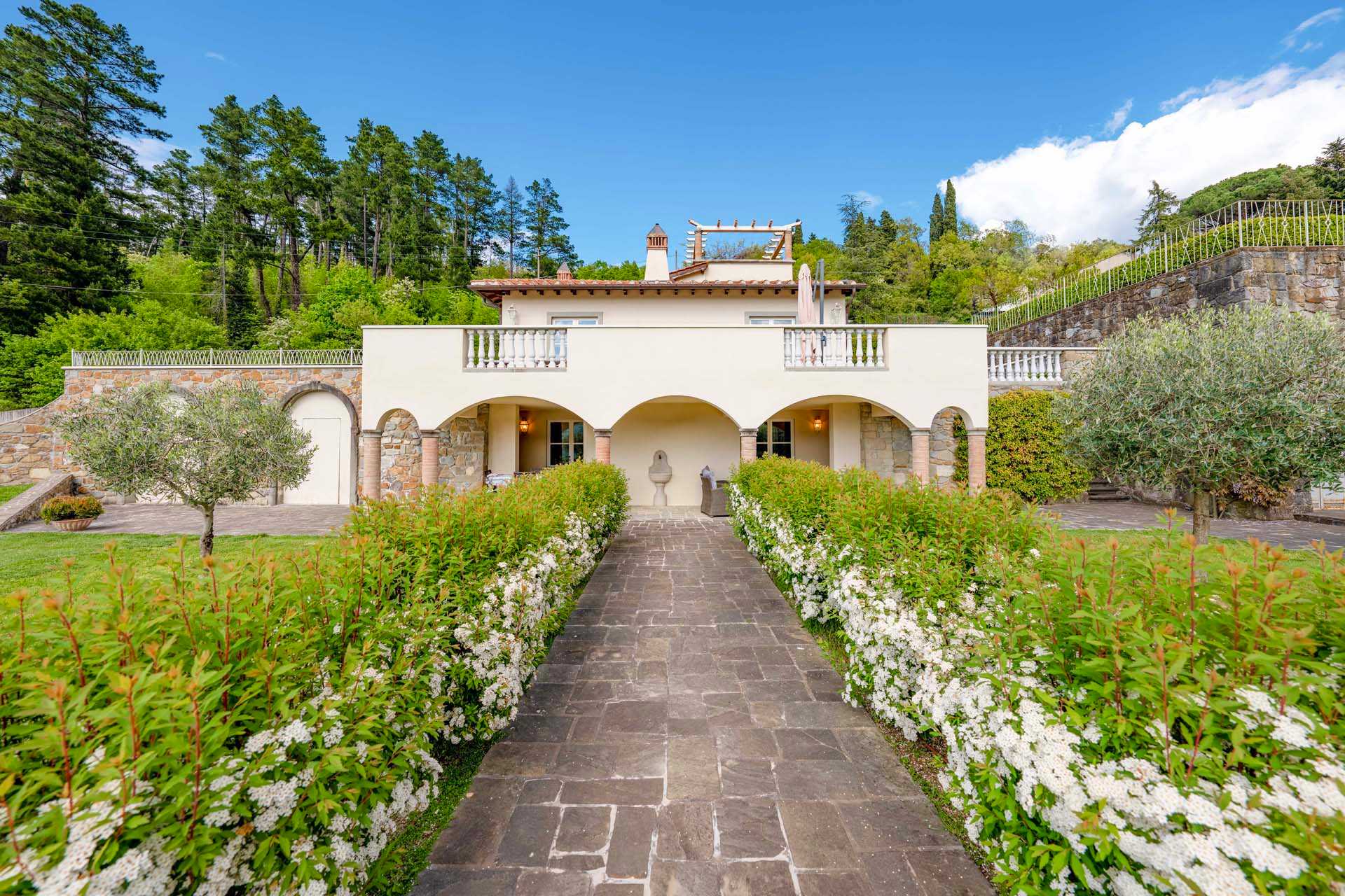 House in Florence, Tuscany 11129872