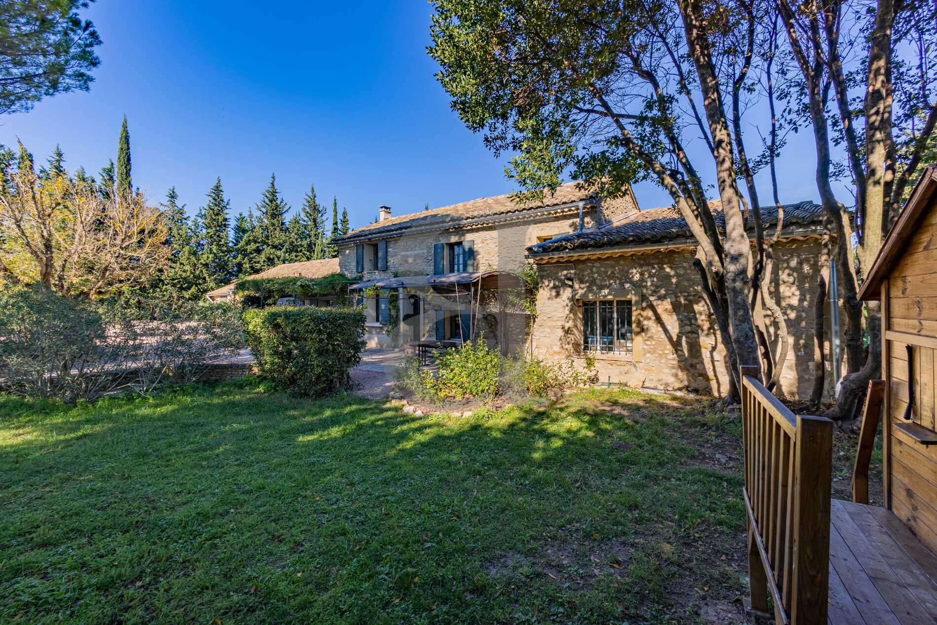 Casa nel Vacqueyras, Provence-Alpes-Côte d'Azur 11130030