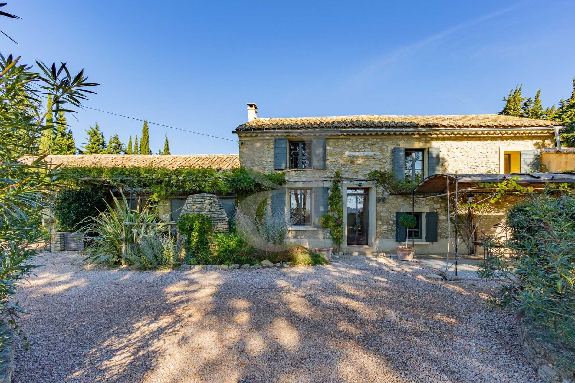 loger dans Vacqueyras, Provence-Alpes-Cote d'Azur 11130030