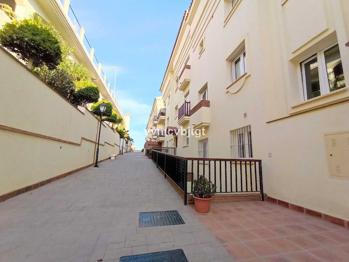 公寓 在 Benalmádena, Andalucía 11130419