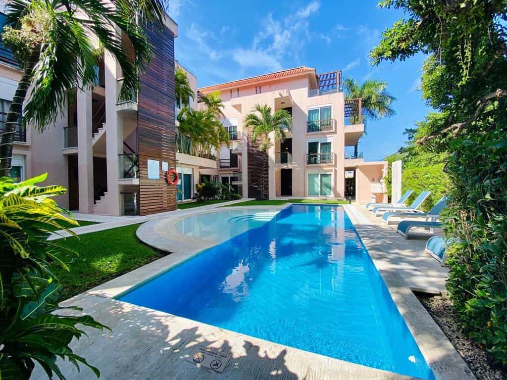 Condominium in Playa del Carmen, Quintana Roe 11130751