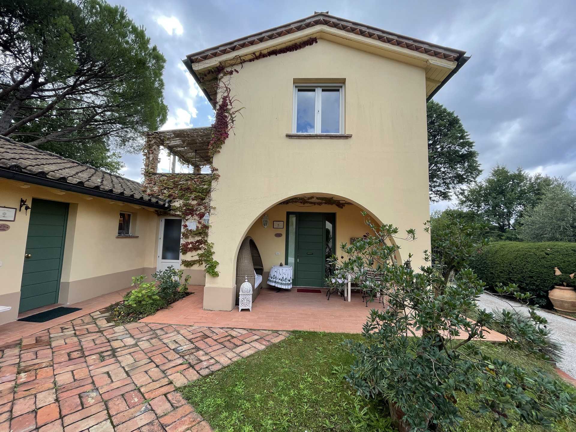 σπίτι σε Montopoli στο Val d'Arno, Τοσκάνη 11130820