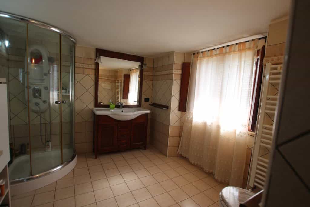 Квартира в Вольтерра, Тоскана 11130826