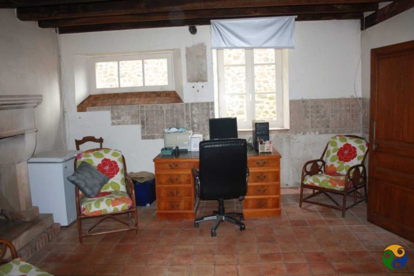Dom w Terres-de-Haute-Charente, Nouvelle-Aquitaine 11130856