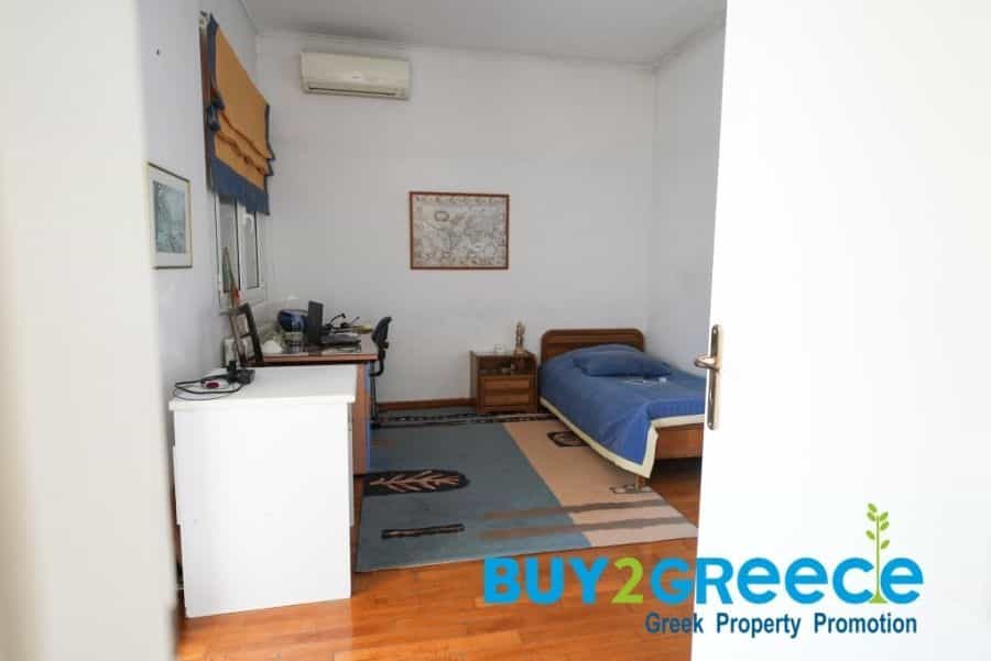 House in Athens,  11130950