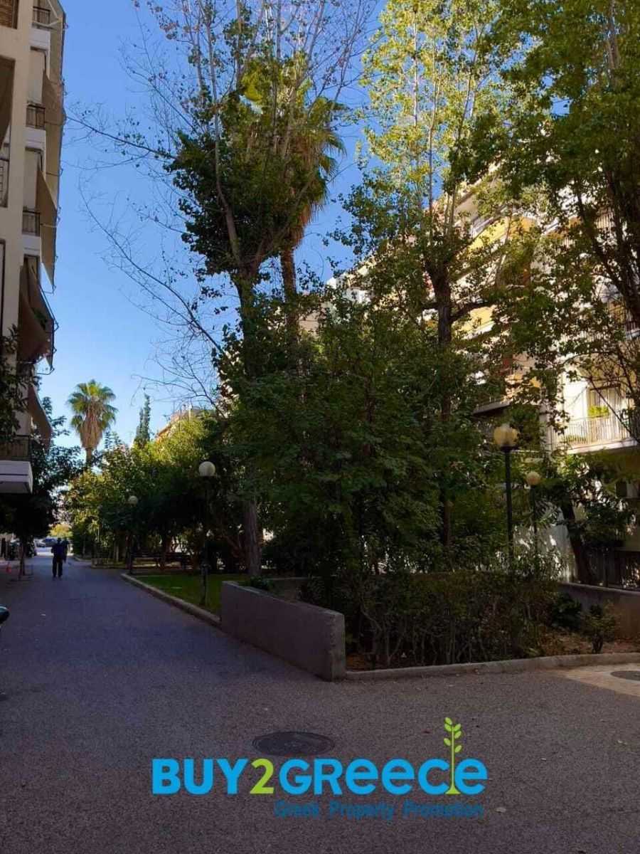 Condominium in Athina,  11131049