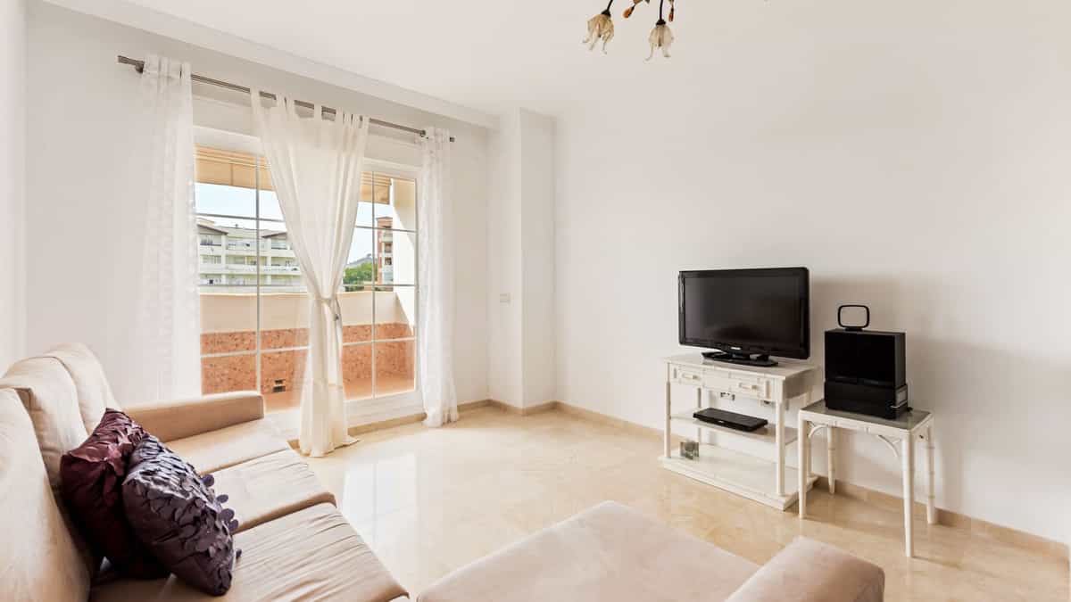 Condominium in Benalmádena, Andalucía 11131281