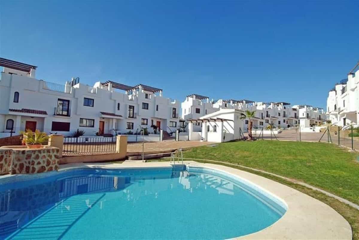 Condominium in La Atunara, Andalusia 11132478