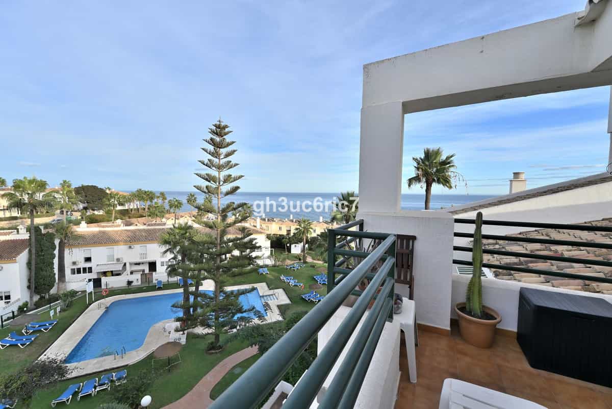 House in Fuengirola, Andalusia 11132535
