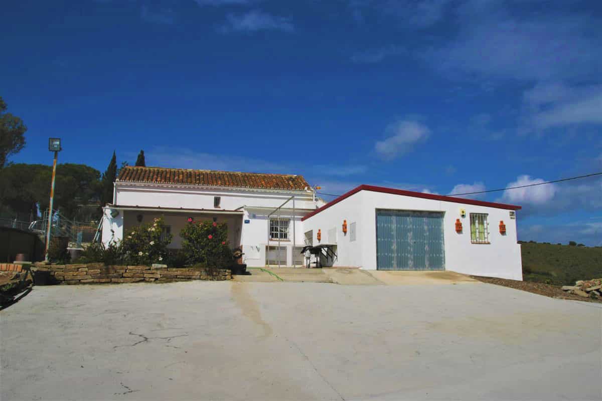 Casa nel Fuengirola, Andalusia 11132705