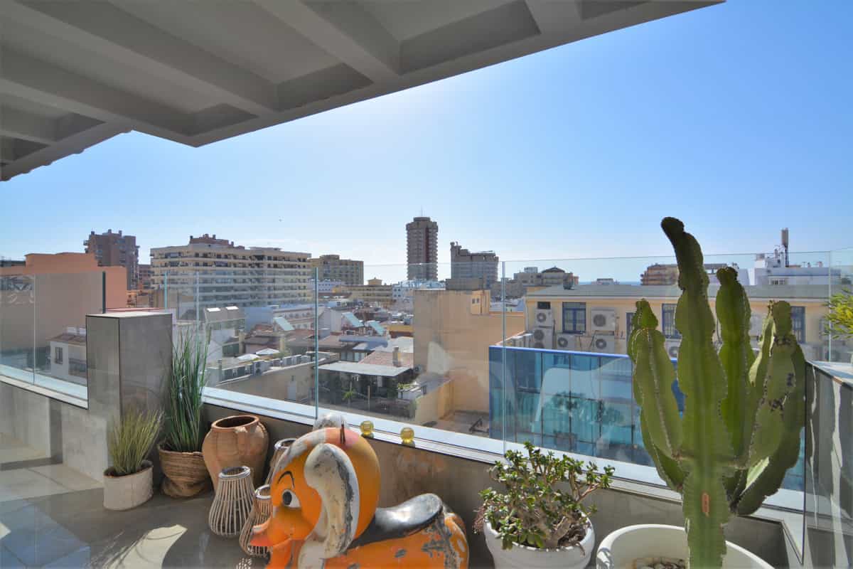 Condominium dans Fuengirola, Andalucía 11133056