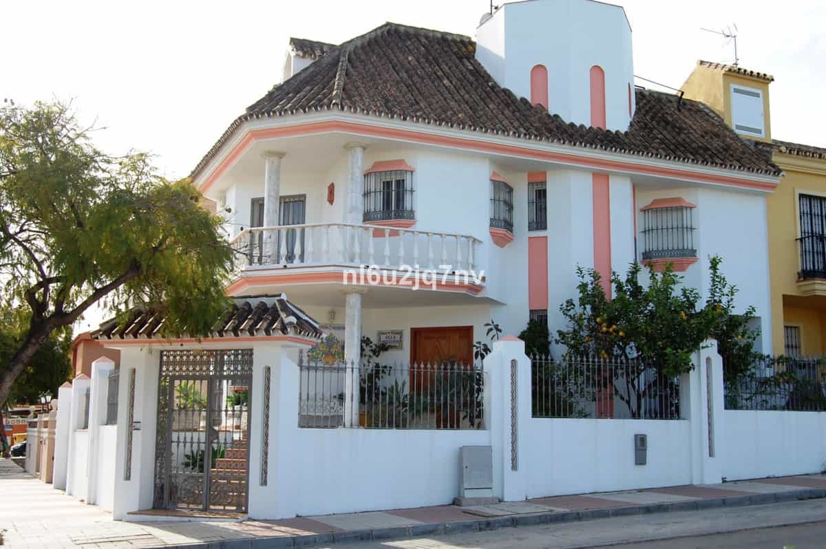 House in San Pedro de Alcantara, Andalusia 11133107