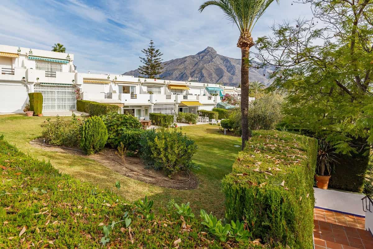 House in Marbella, Andalucía 11133127