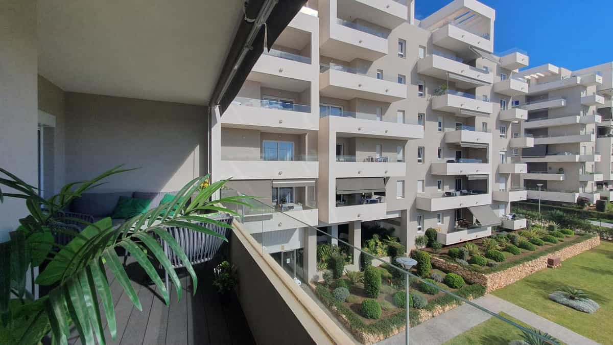 Condominium in Marbella, Andalucía 11133179