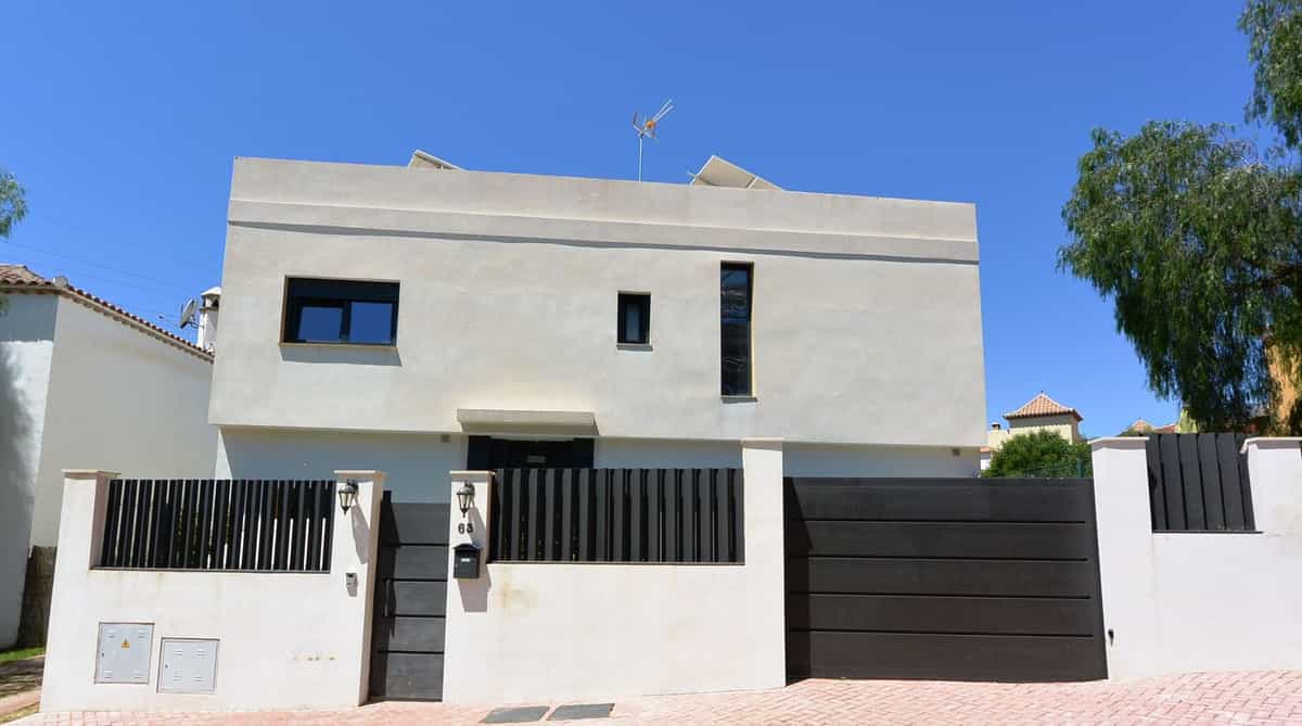 House in Ojen, Andalusia 11133285